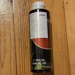 Korres Mint Tea renewing Body Cleanser 8.45 Fl oz new in plastic wrap